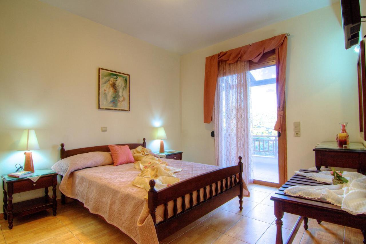 Triopetra Luxury Villas Fournou Lago Phòng bức ảnh